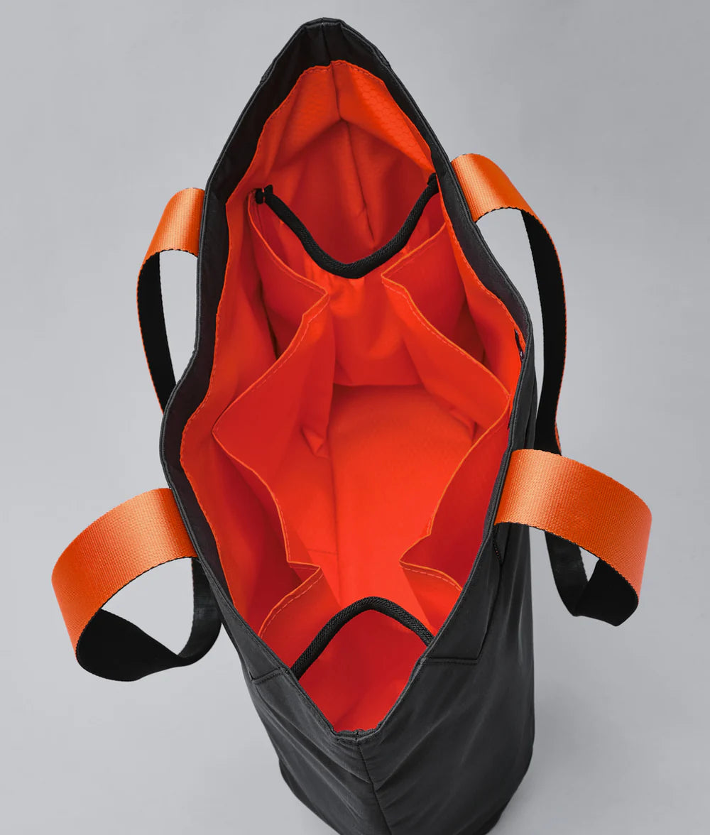 現貨｜ALPAKA - Elements Tote (M Size, 14.5L) 手提包 Axoflux 210D材質 多用途托特包 多功能廣手提袋【約1個工作日內寄出】