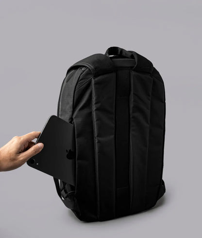 現貨｜ALPAKA - Aero Pack Backpack (16L) 輕量化日常背包 Axoflux 210D 防撕裂尼龍布料【約1個工作日內寄出】